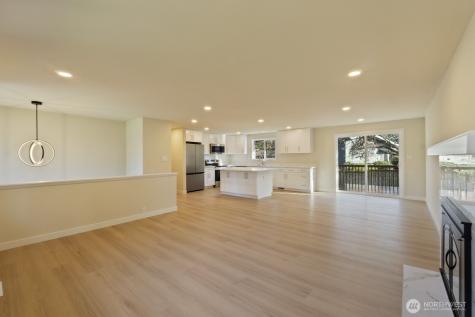 14522 NE 5th Street Bellevue WA 98007