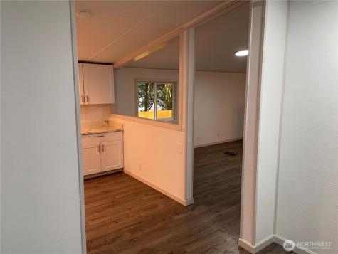 827 West Valley Highway Kent WA 98032