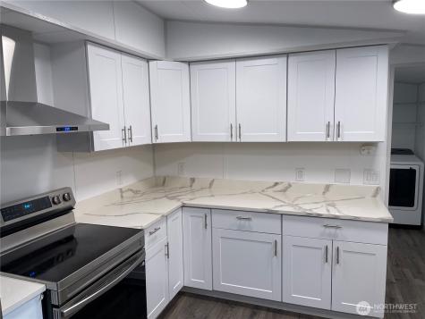 827 West Valley Highway Kent WA 98032