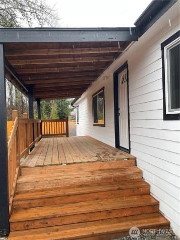 827 West Valley Highway Kent WA 98032