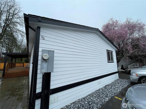 827 West Valley Highway Kent WA 98032