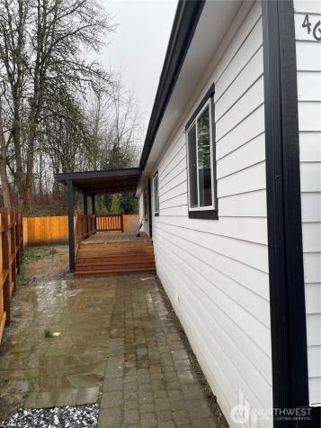827 West Valley Highway Kent WA 98032