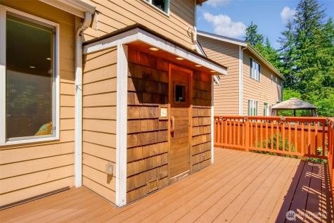 4 148 Place SW Lynnwood WA 98087