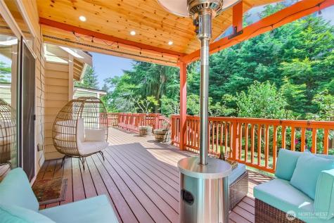 4 148 Place SW Lynnwood WA 98087