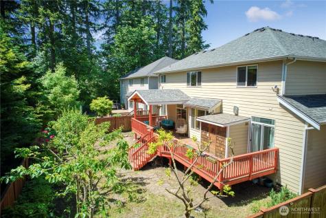 4 148 Place SW Lynnwood WA 98087