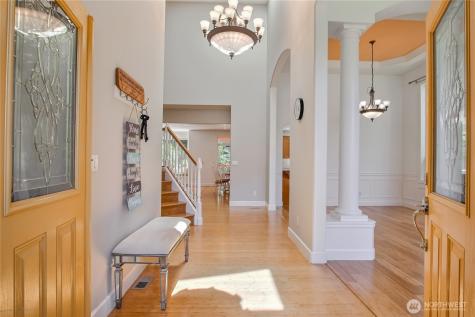 4 148 Place SW Lynnwood WA 98087