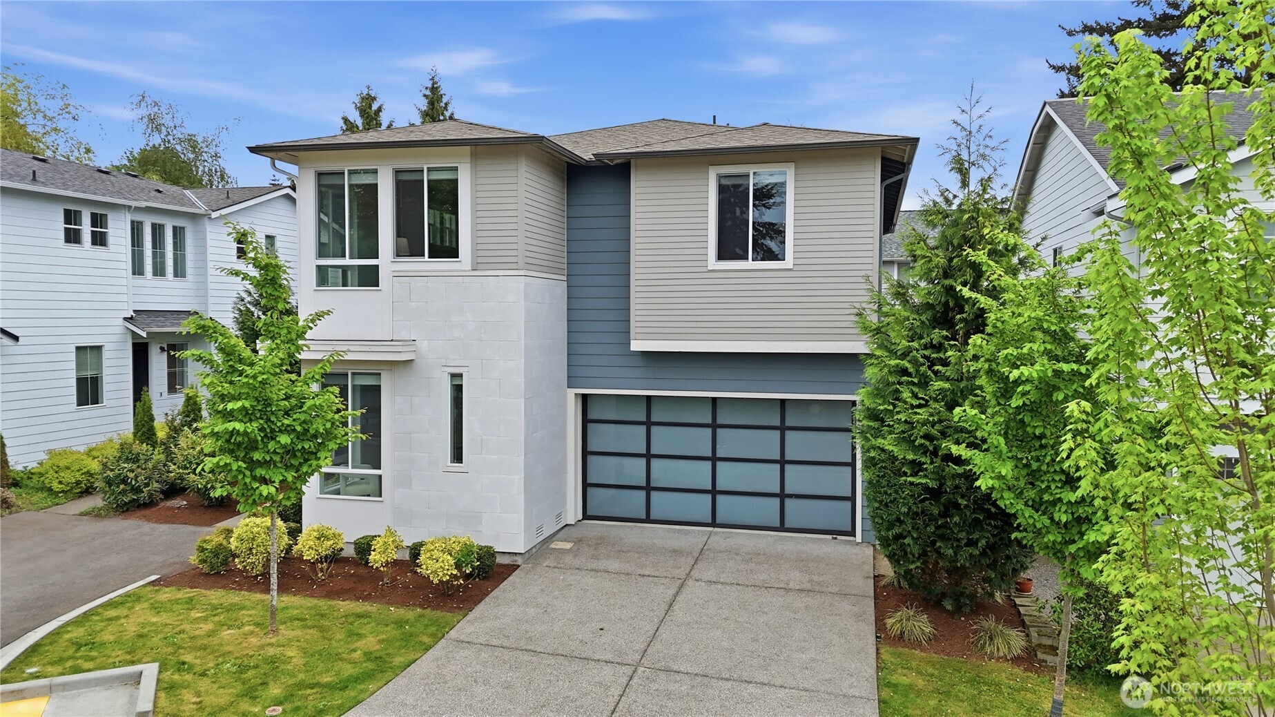 8215 NE 126th Drive Kirkland WA 98034