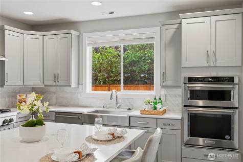 8215 NE 126th Drive Kirkland WA 98034