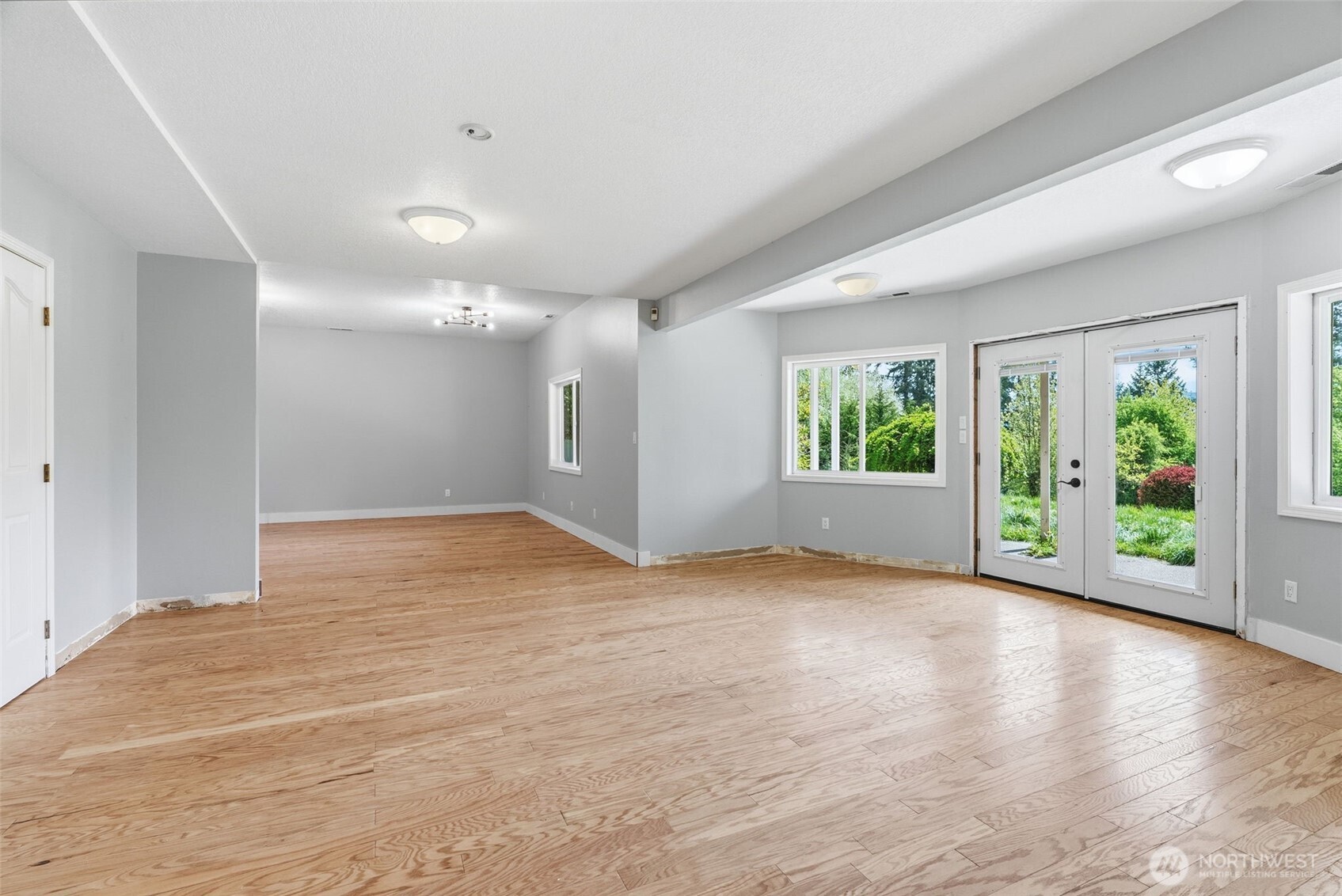 16 Little Cape Horn Road Cathlamet WA 98612