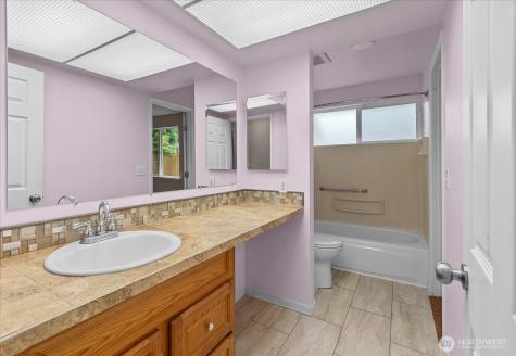 5205 173rd Place SW Lynnwood WA 98037