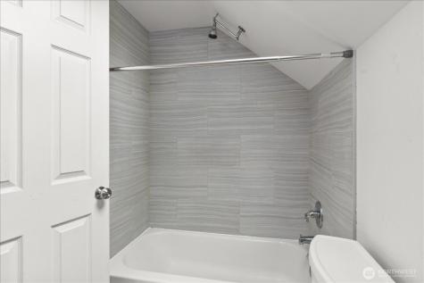 5205 173rd Place SW Lynnwood WA 98037