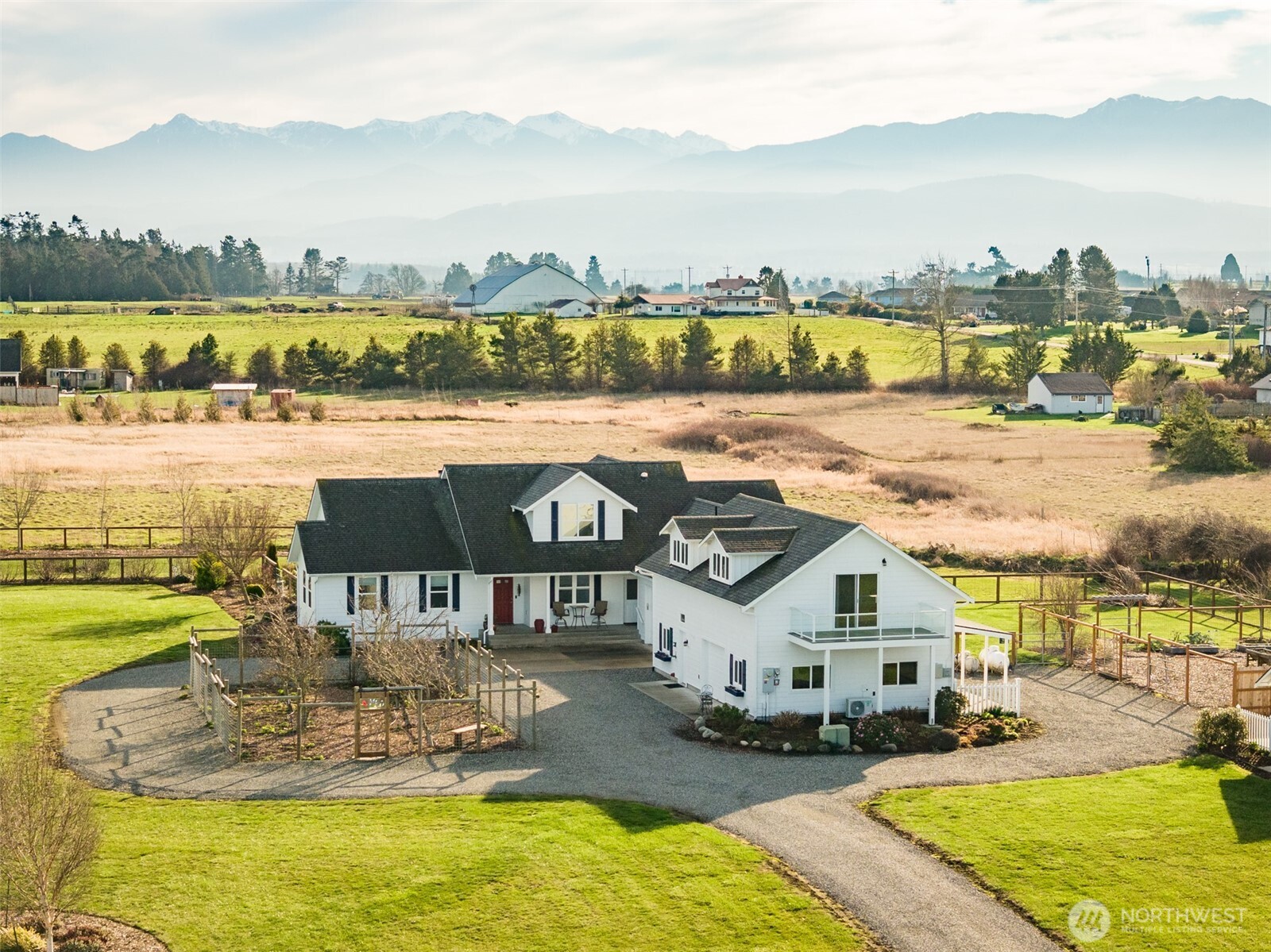 73 Cobb Circle Sequim WA 98382