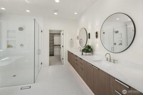 3120 109th Avenue SE Bellevue WA 98004