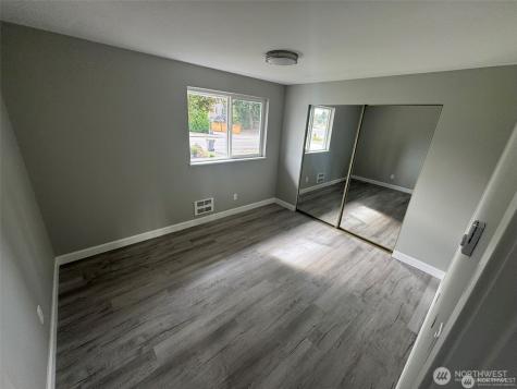 14616 Ash Way Lynnwood WA 98087