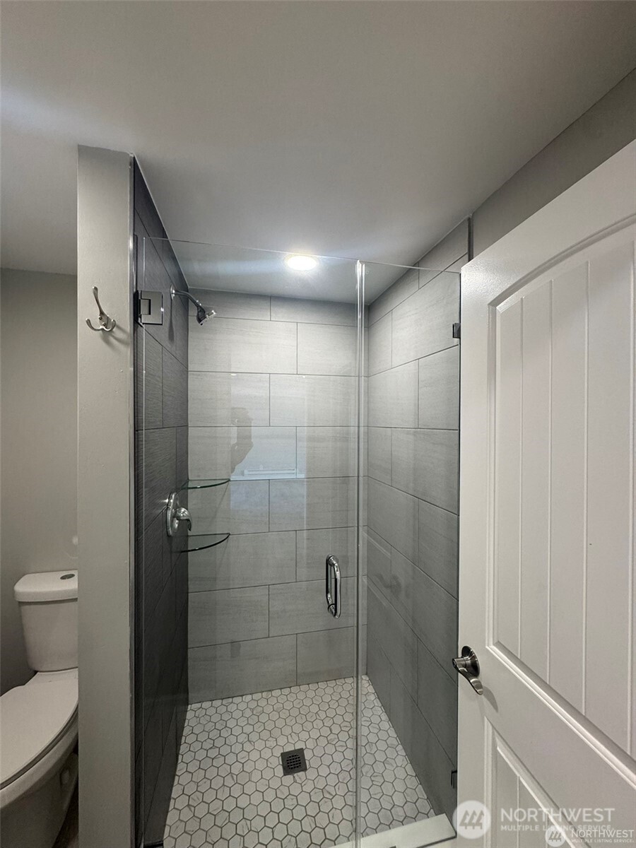 14616 Ash Way Lynnwood WA 98087