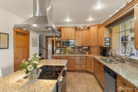 19 Cobb Court Malaga WA 98828