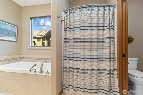 19 Cobb Court Malaga WA 98828