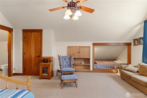 19 Cobb Court Malaga WA 98828