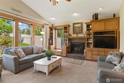 19 Cobb Court Malaga WA 98828
