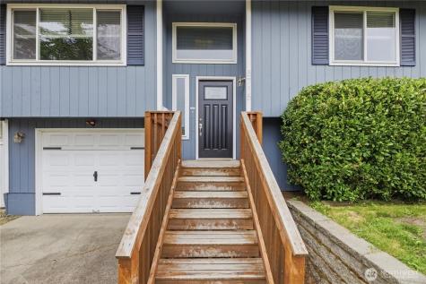 5715 N 46th Tacoma WA 98407