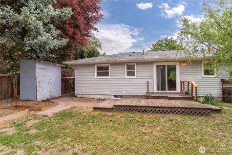 12 S Schafer Street Wenatchee WA 98801
