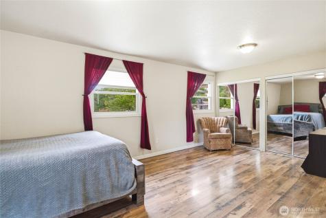12 S Schafer Street Wenatchee WA 98801