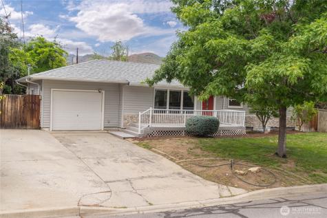 12 S Schafer Street Wenatchee WA 98801