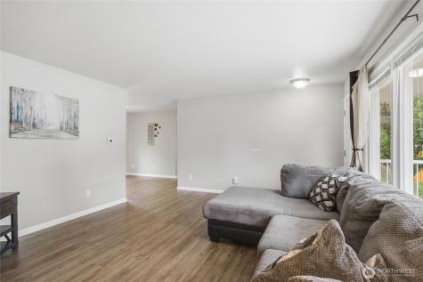 12 S Schafer Street Wenatchee WA 98801
