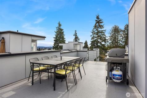8606 Linden Avenue N Seattle WA 98103