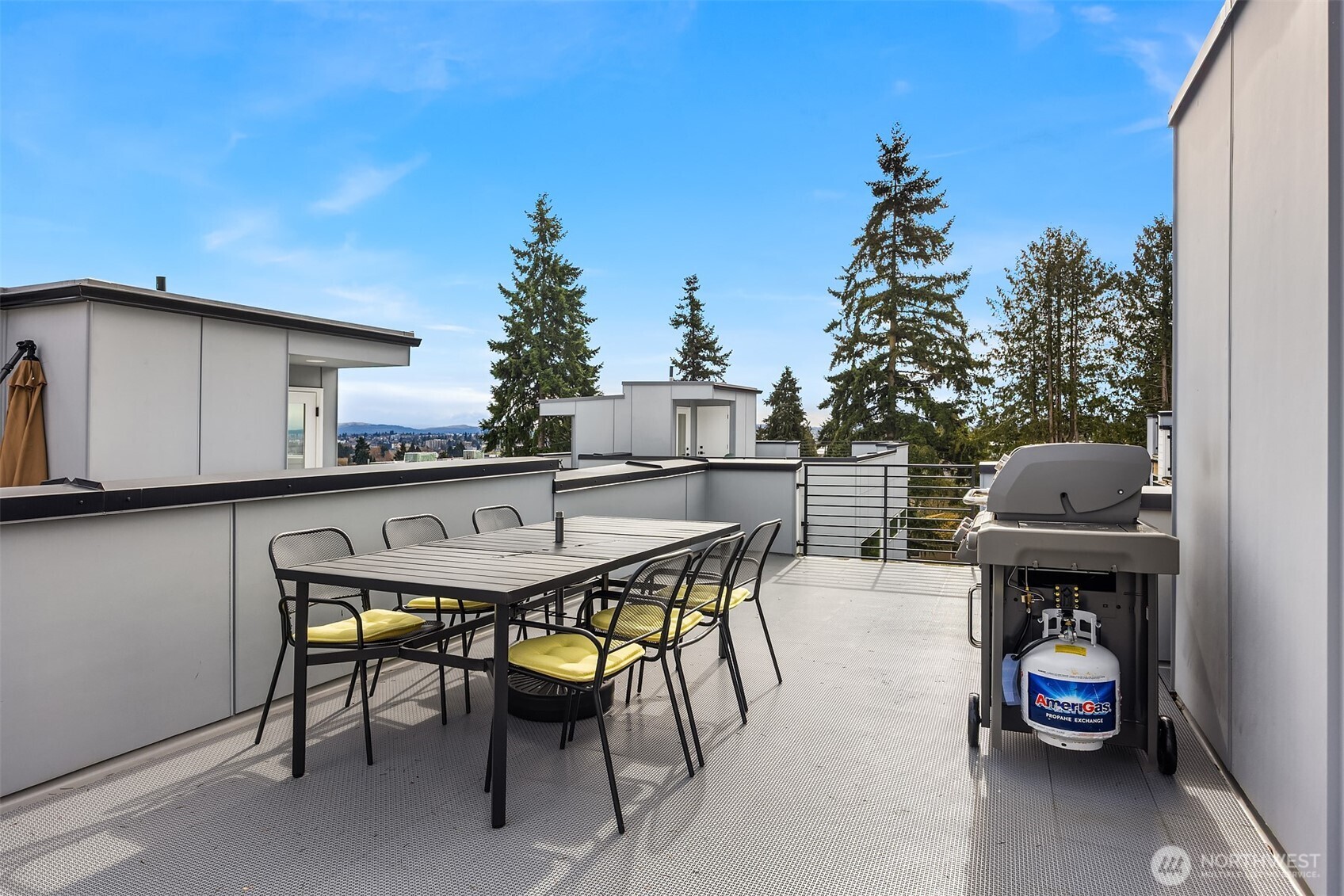 8606 Linden Avenue N Seattle WA 98103