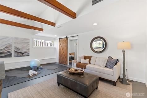 10007 114th Place NE Kirkland WA 98033