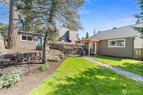 10007 114th Place NE Kirkland WA 98033