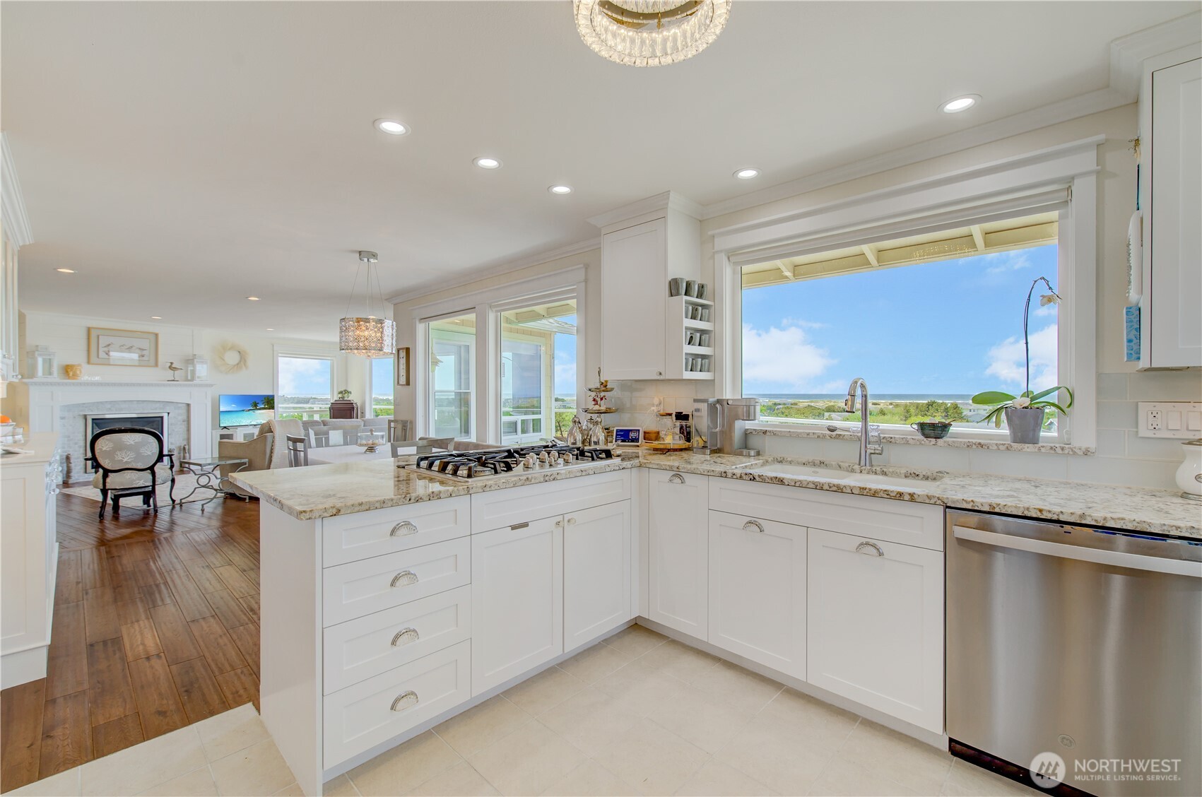 1005 346th Place Ocean Park WA 98640
