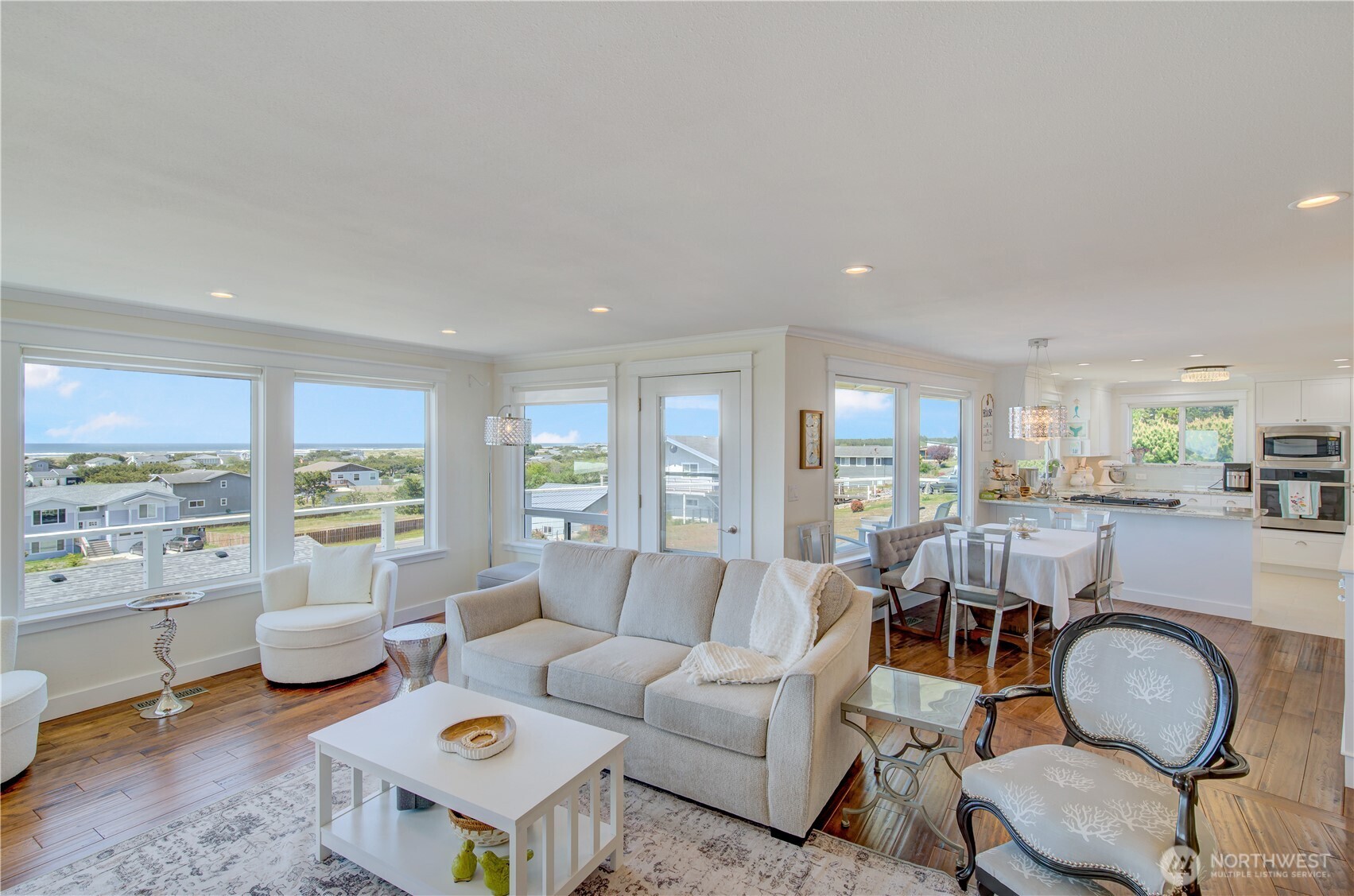 1005 346th Place Ocean Park WA 98640