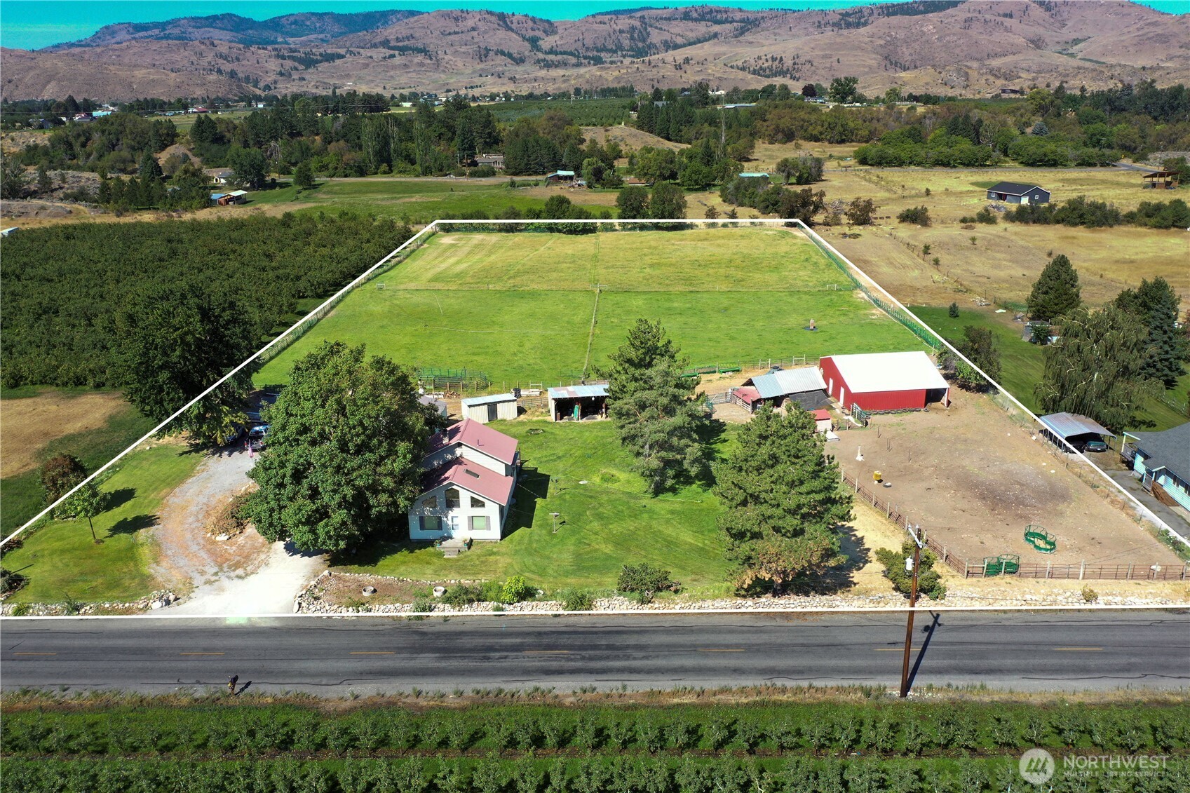 79 Duck Lake Road Omak WA 98841