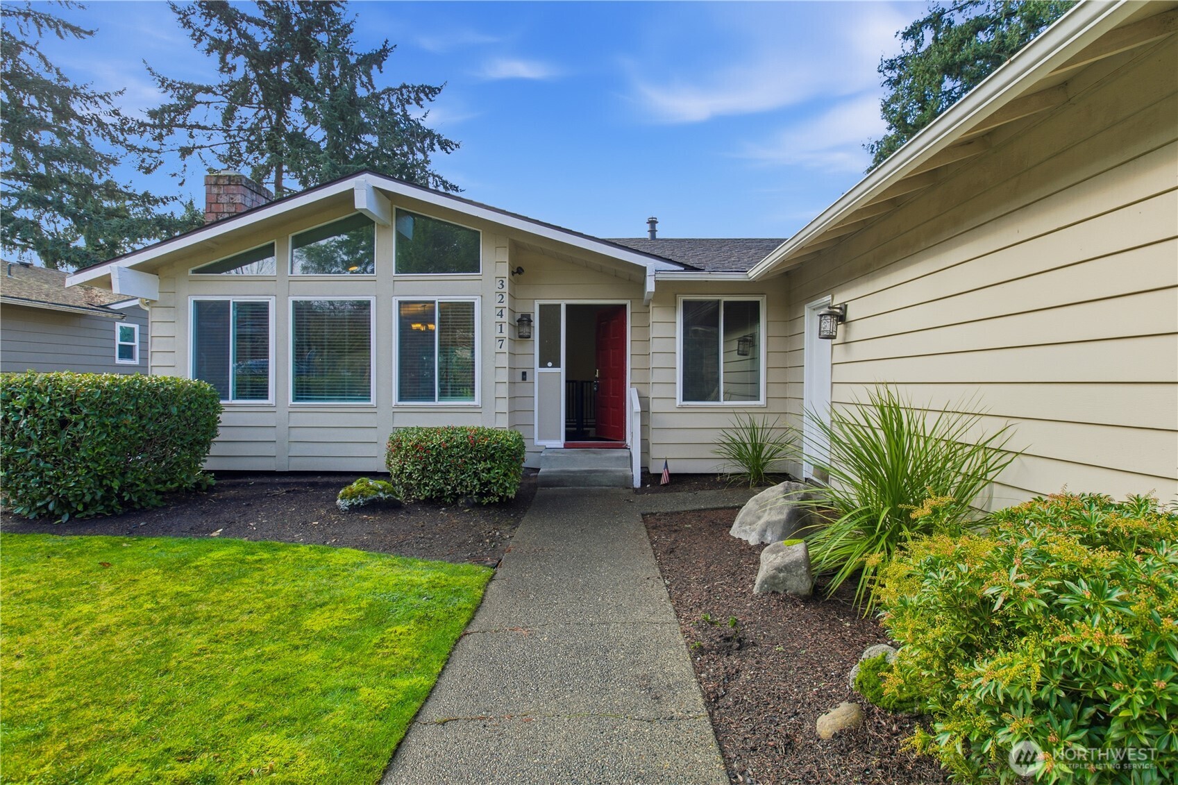 32417 29th Avenue SW Federal Way WA 98023