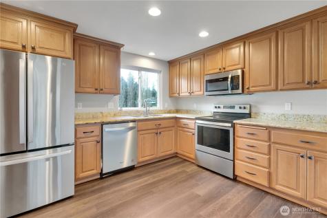 32417 29th Avenue SW Federal Way WA 98023