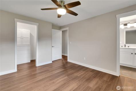 32417 29th Avenue SW Federal Way WA 98023