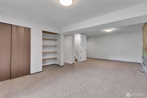 32417 29th Avenue SW Federal Way WA 98023