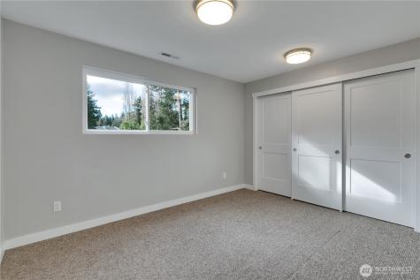 32417 29th Avenue SW Federal Way WA 98023