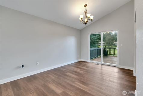 32417 29th Avenue SW Federal Way WA 98023