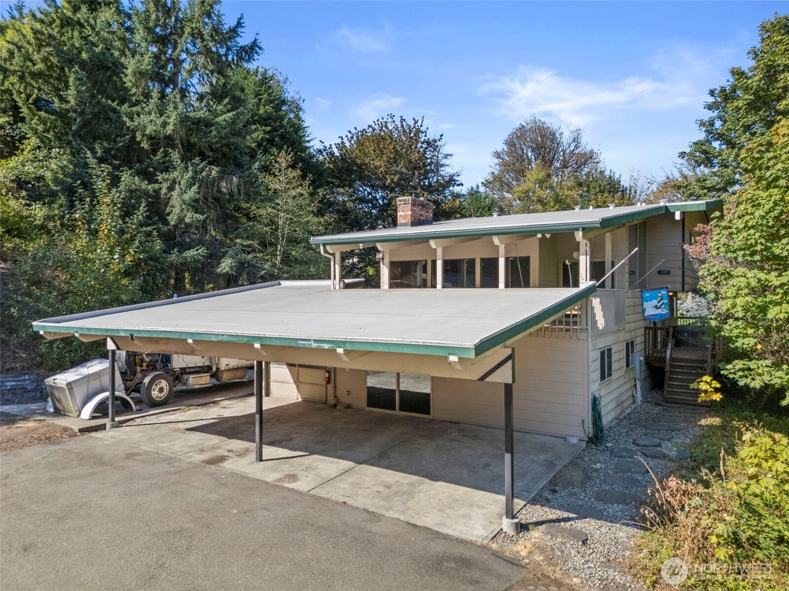 6409 5th Street NE Tacoma WA 98422