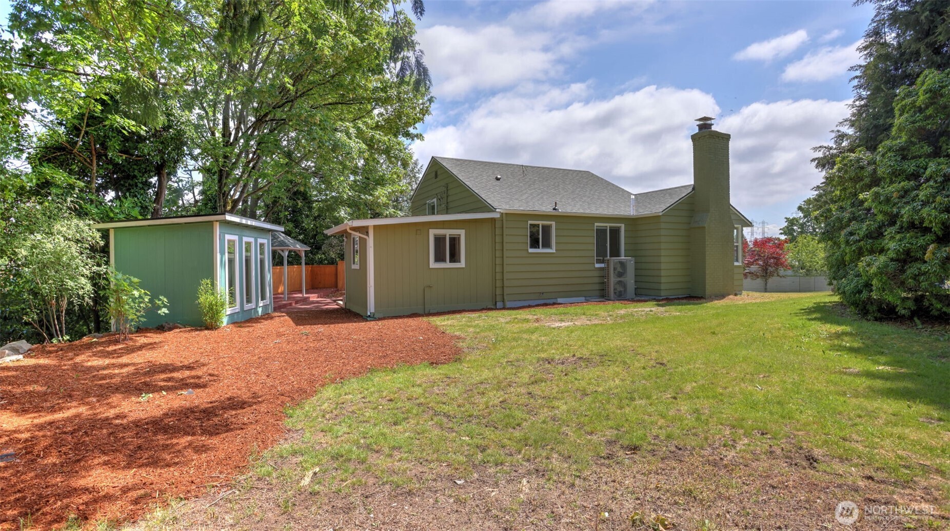 2000 S Edmunds Street Seattle WA 98108