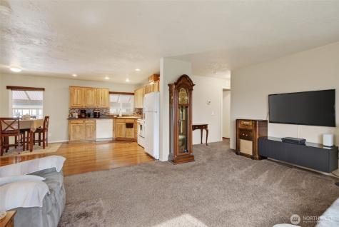 2420 Fords Prairie Avenue Centralia WA 98531