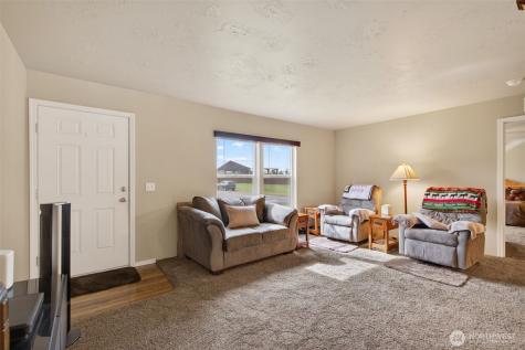 2420 Fords Prairie Avenue Centralia WA 98531