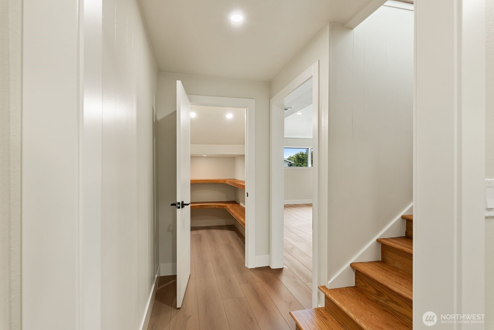 2425 NW Blue Ridge Drive Seattle WA 98177