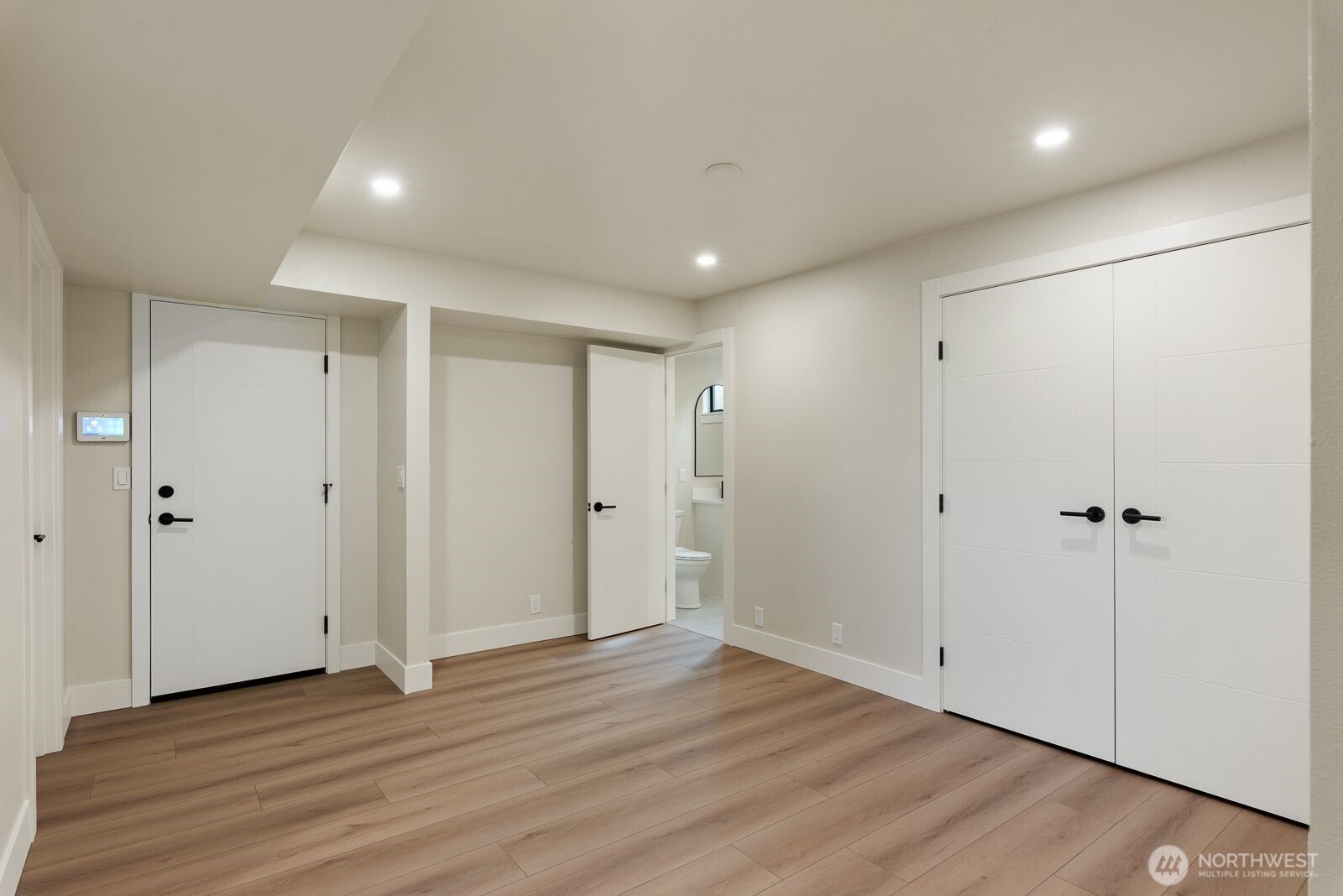 2425 NW Blue Ridge Drive Seattle WA 98177