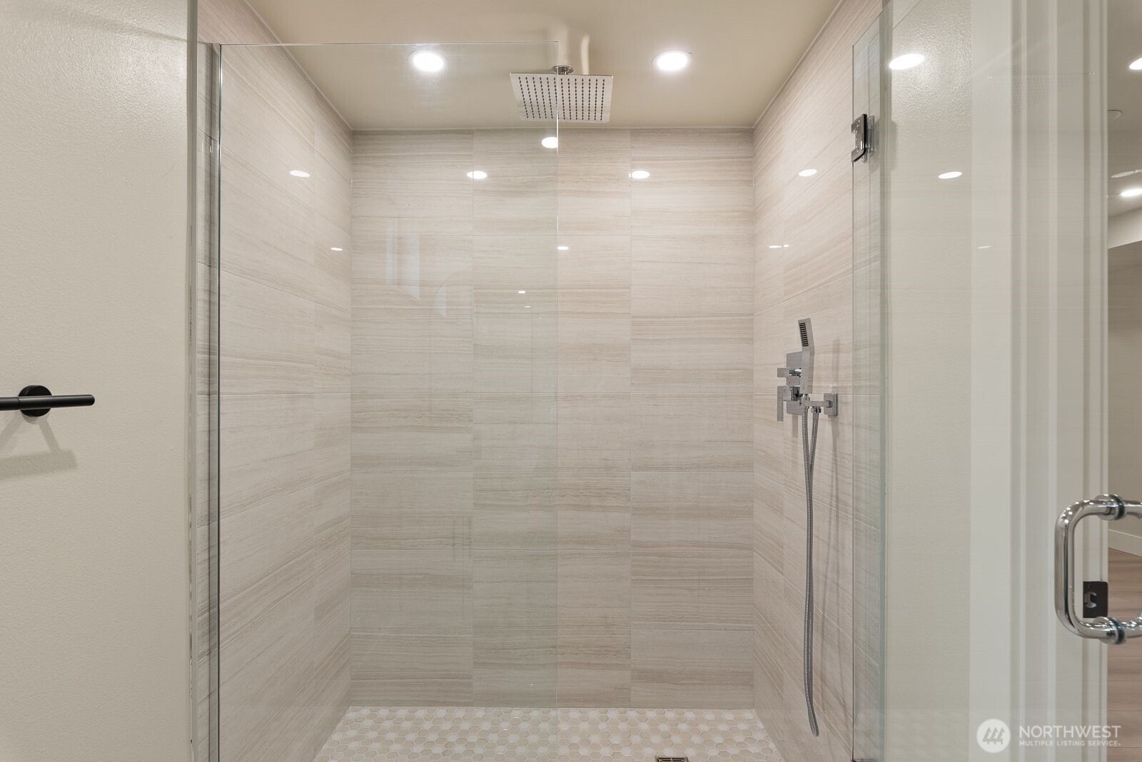 2425 NW Blue Ridge Drive Seattle WA 98177