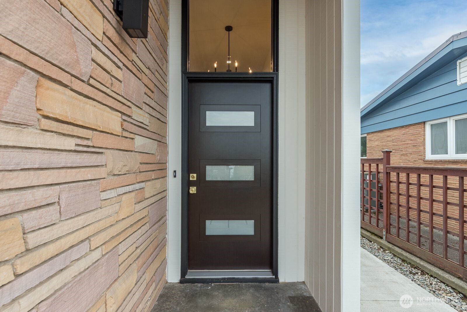 2425 NW Blue Ridge Drive Seattle WA 98177