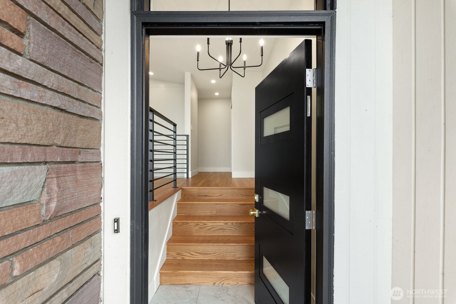 2425 NW Blue Ridge Drive Seattle WA 98177